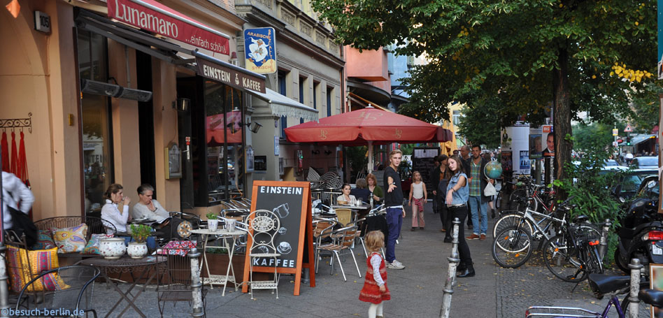 Bild: Bergmannstraße, Flaniermeile mit zahlreichen Cafés, Restaurants und kleinen Läden