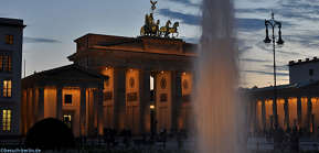 Bild: Abendstimmung Brandenburger Tor, evening mood at Brandenburger Gate