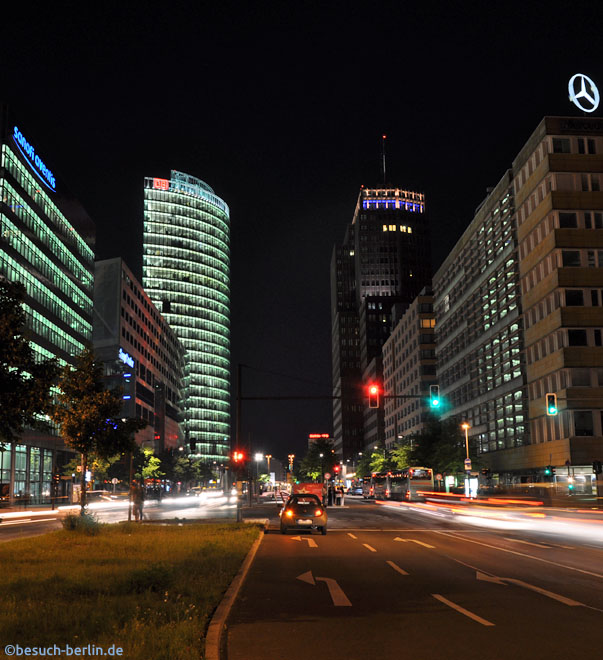 Bild: Potsdamer Platz Deutsche Bahn Gebaeude Bahntower Kohlhoff-Tower U-Bahnhof Hochhaeuser